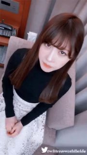 风月海棠10月最新出品-给制服班花学妹补习禁不住诱惑,推倒桌子上胯下无套爆操,淫水浪叫